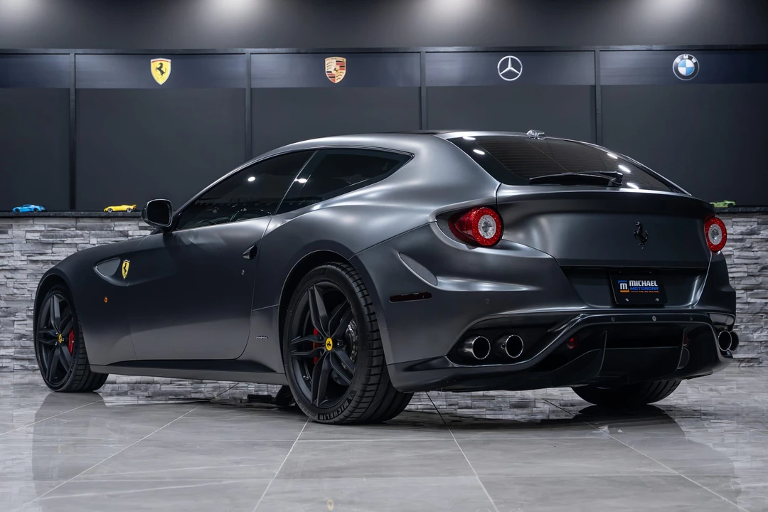 2016 Ferrari FF - Image 19 of 31
