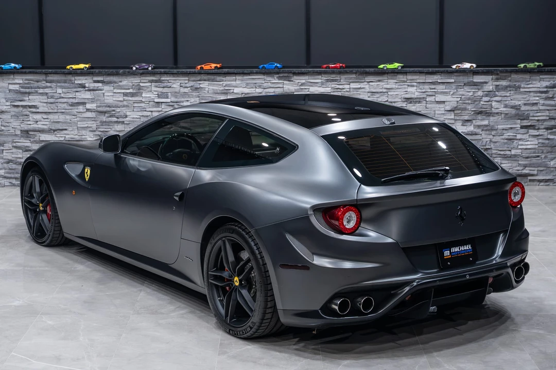 2016 Ferrari FF - Image 27 of 31