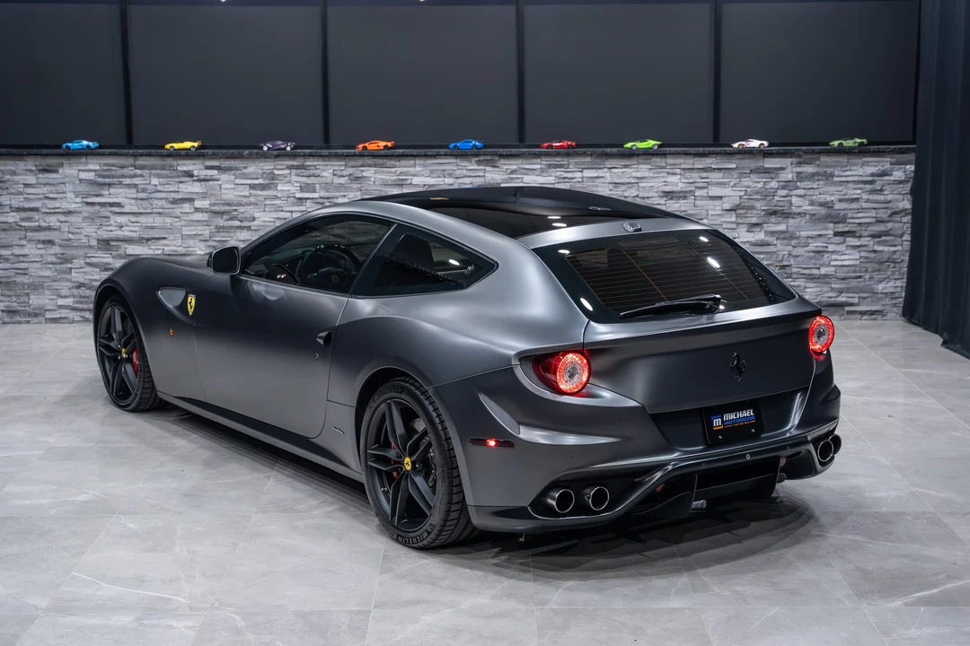 2016 Ferrari FF - Image 25 of 31