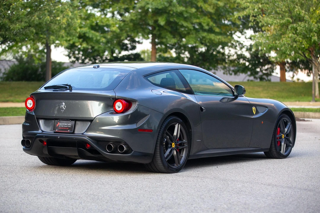 2016 Ferrari FF - Image 14 of 31