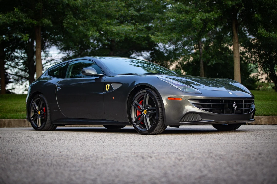 2016 Ferrari FF - Image 20 of 31
