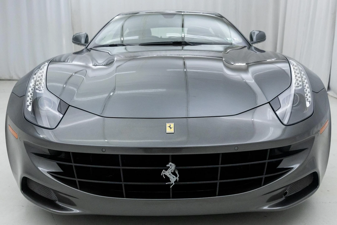 2016 Ferrari FF - Image 25 of 31