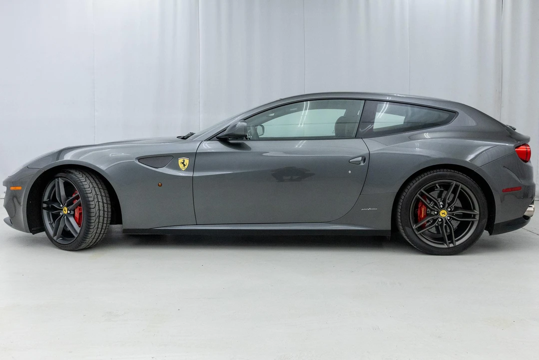 2016 Ferrari FF - Image 28 of 31