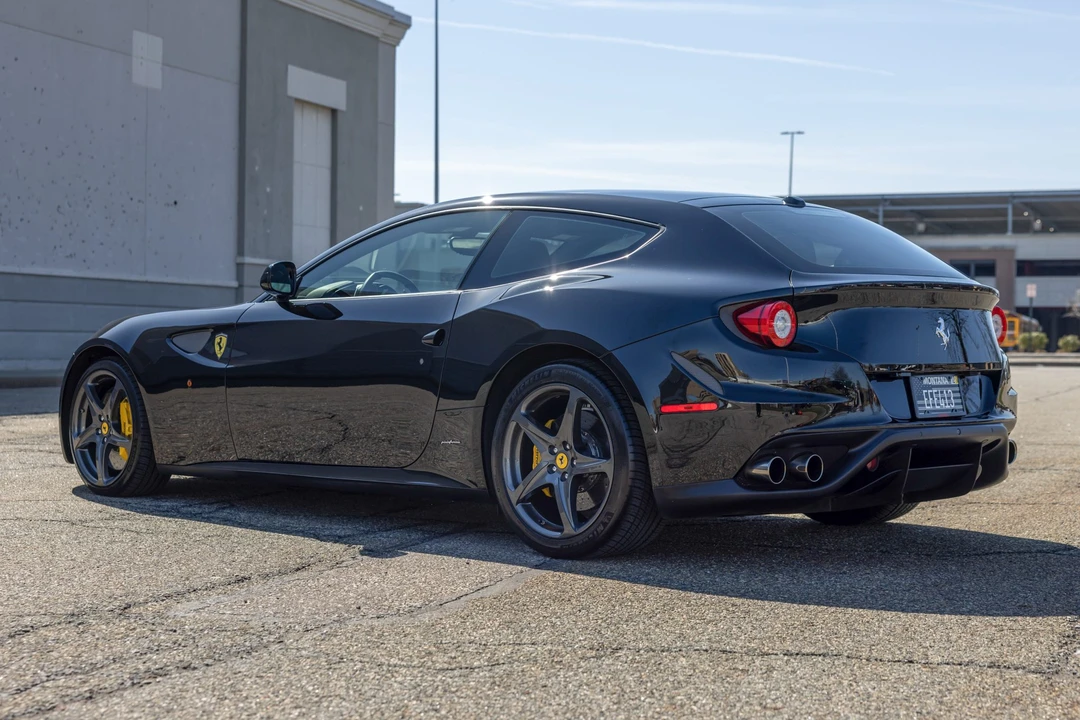2016 Ferrari FF - Image 3 of 31