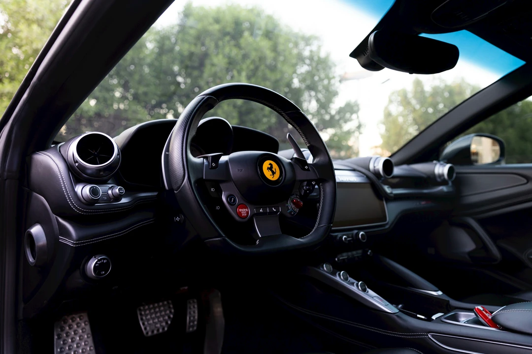 2016 Ferrari GTC4Lusso - Image 4 of 21
