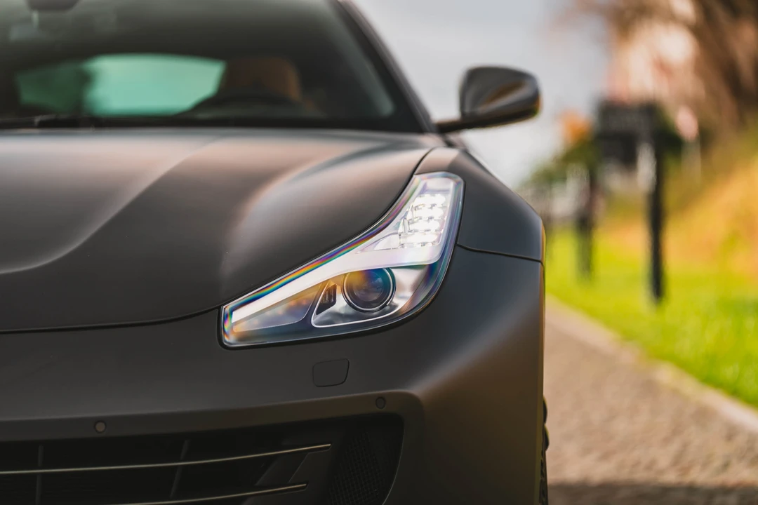 2016 Ferrari GTC4Lusso - Image 21 of 31