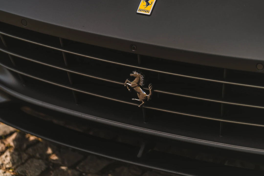 2016 Ferrari GTC4Lusso - Image 28 of 31