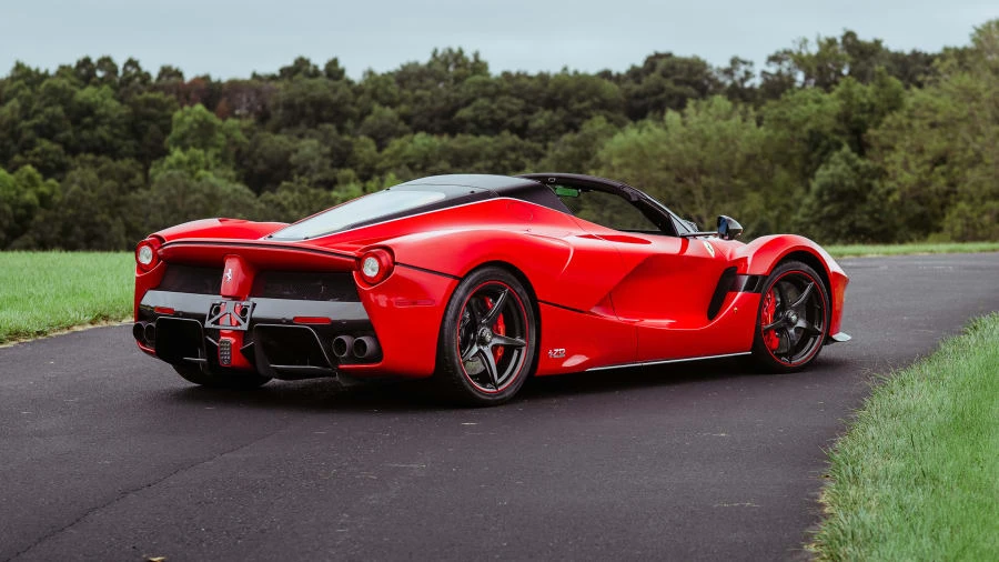 2016 Ferrari LaFerrari Aperta - Image 3 of 28