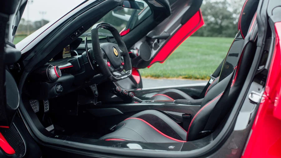 2016 Ferrari LaFerrari Aperta - Image 4 of 28