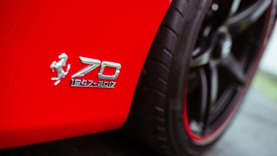2016 Ferrari LaFerrari Aperta - Image 22 of 28