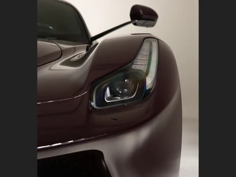 2016 Ferrari LaFerrari - Image 30 of 31