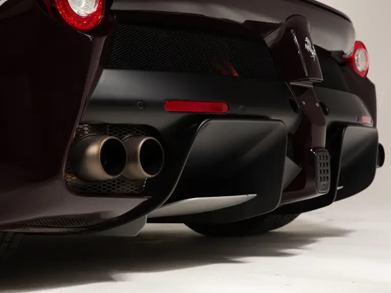 2016 Ferrari LaFerrari - Image 29 of 31