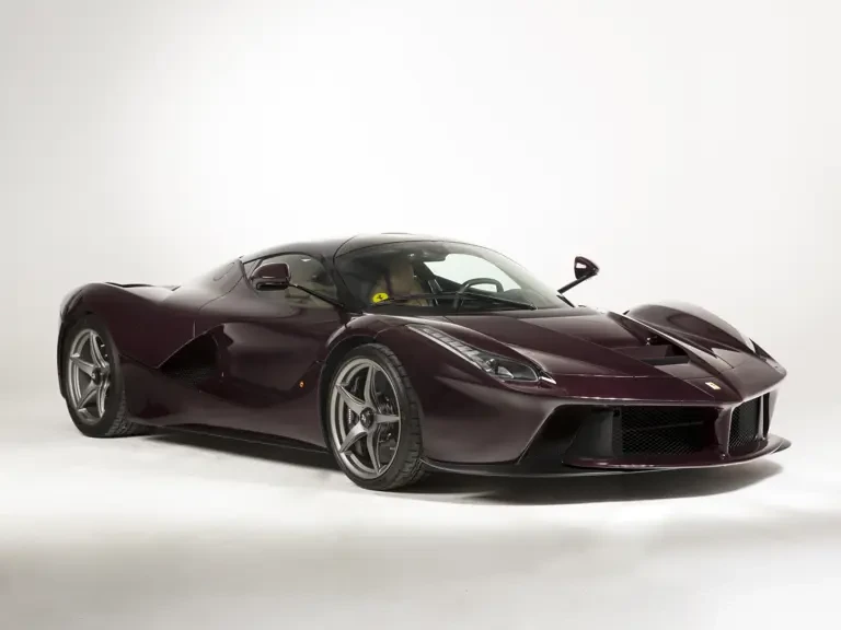 2016 Ferrari LaFerrari - Image 25 of 31