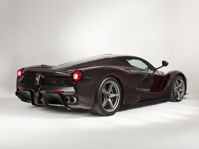 2016 Ferrari LaFerrari - Image 3 of 31