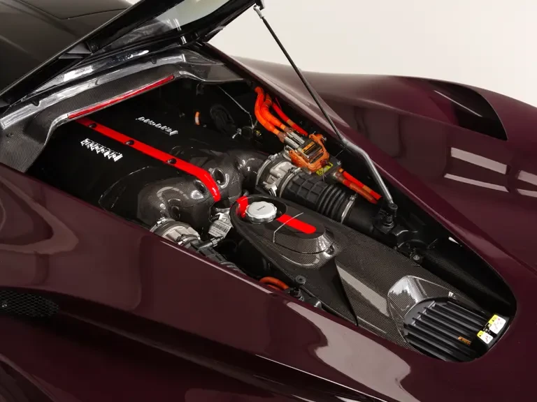 2016 Ferrari LaFerrari - Image 4 of 31