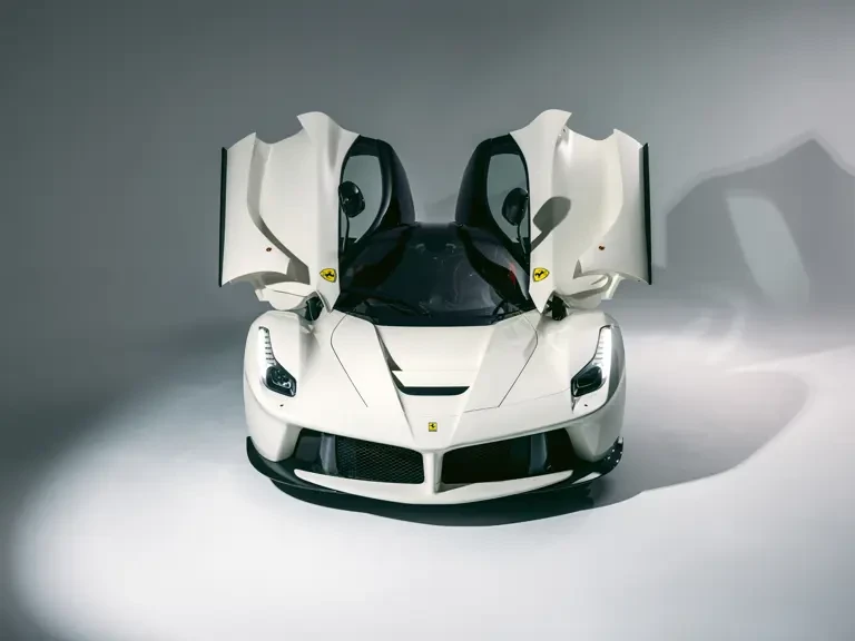 2016 Ferrari LaFerrari - Image 31 of 31