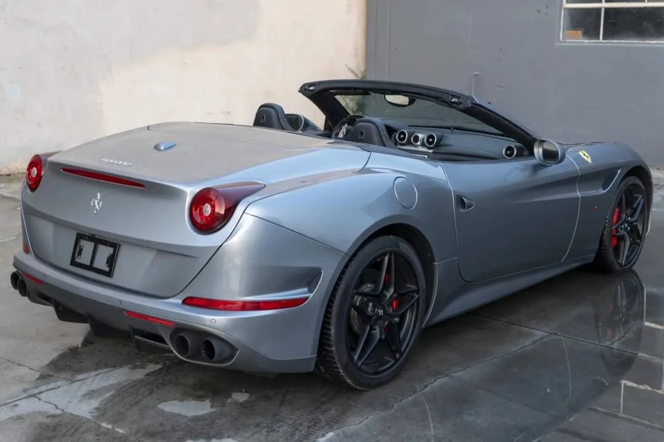 2016 Ferrari California T - Image 4 of 12