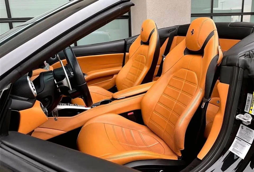 2016 Ferrari California T - Image 5 of 6