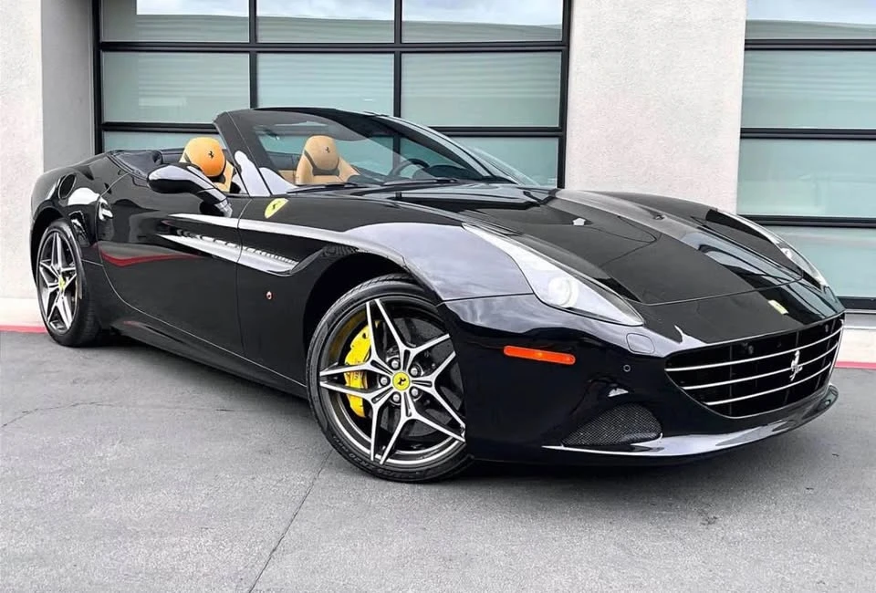 2016 Ferrari California T - Image 4 of 6