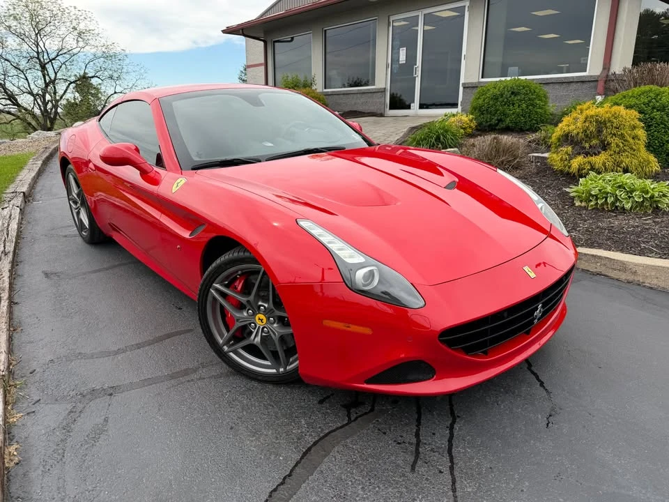 2016 Ferrari California T - Image 16 of 20