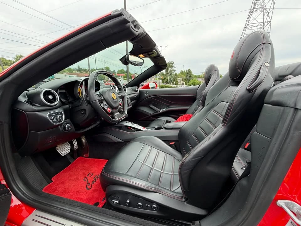 2016 Ferrari California T - Image 4 of 20