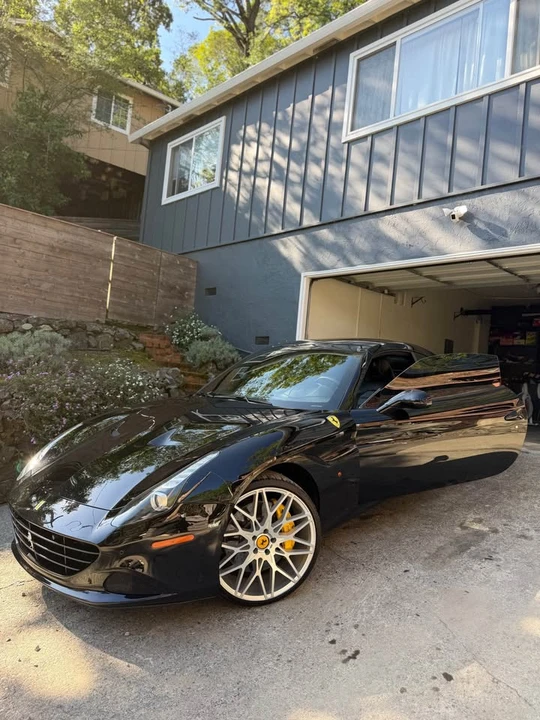 2016 Ferrari California T - Image 3 of 9