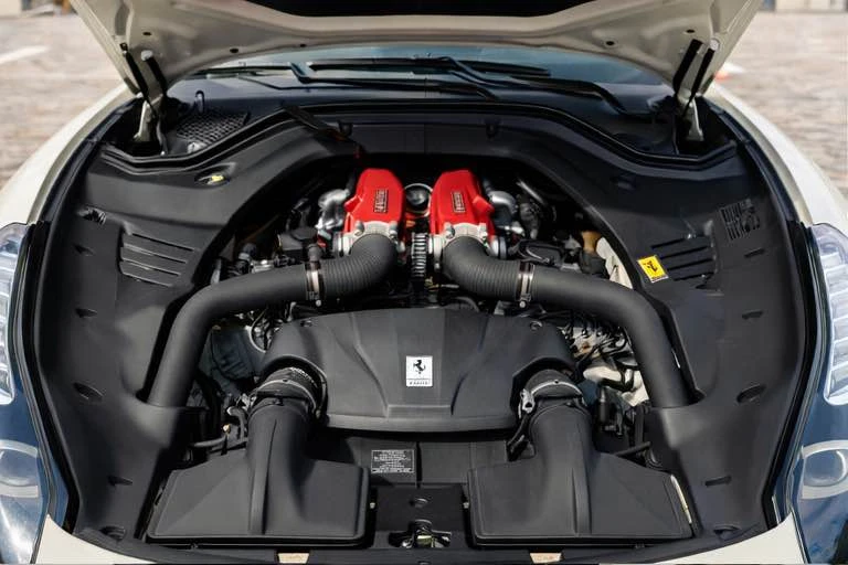2016 Ferrari California T - Image 17 of 20