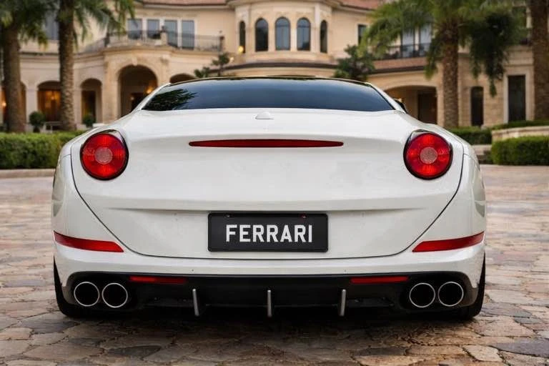 2016 Ferrari California T - Image 13 of 20