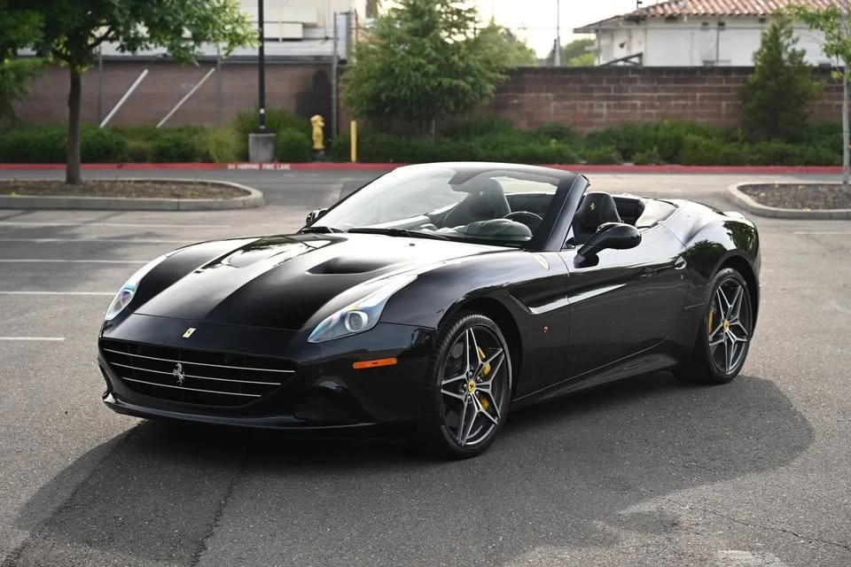 2016 Ferrari California T - Image 3 of 20