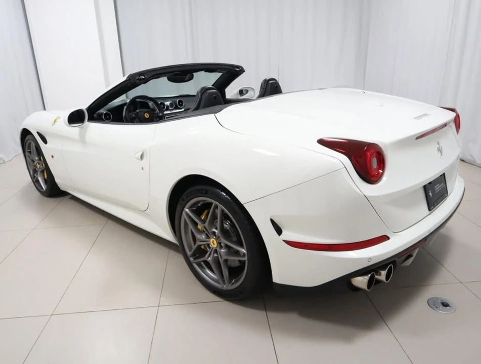 2016 Ferrari California T - Image 12 of 18