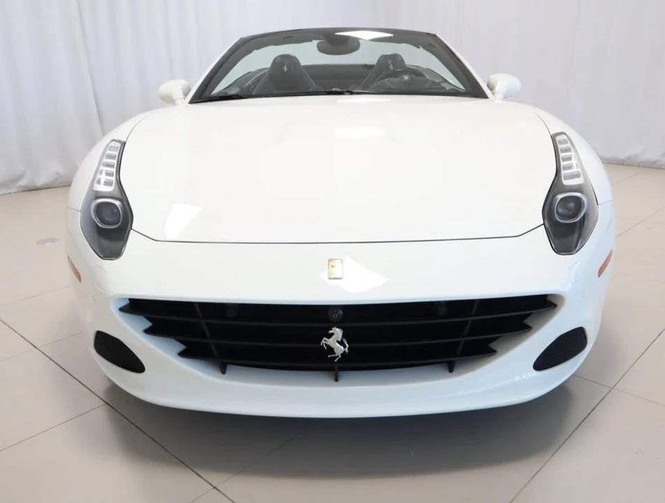 2016 Ferrari California T - Image 4 of 18