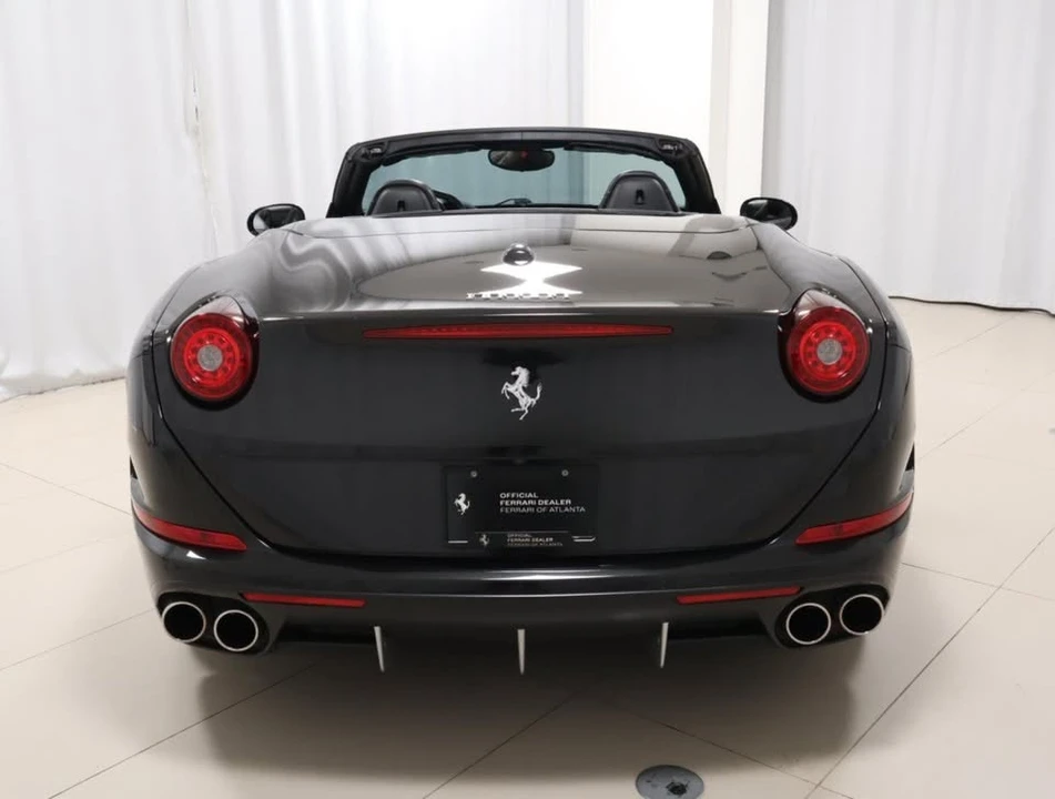 2016 Ferrari California T - Image 13 of 19