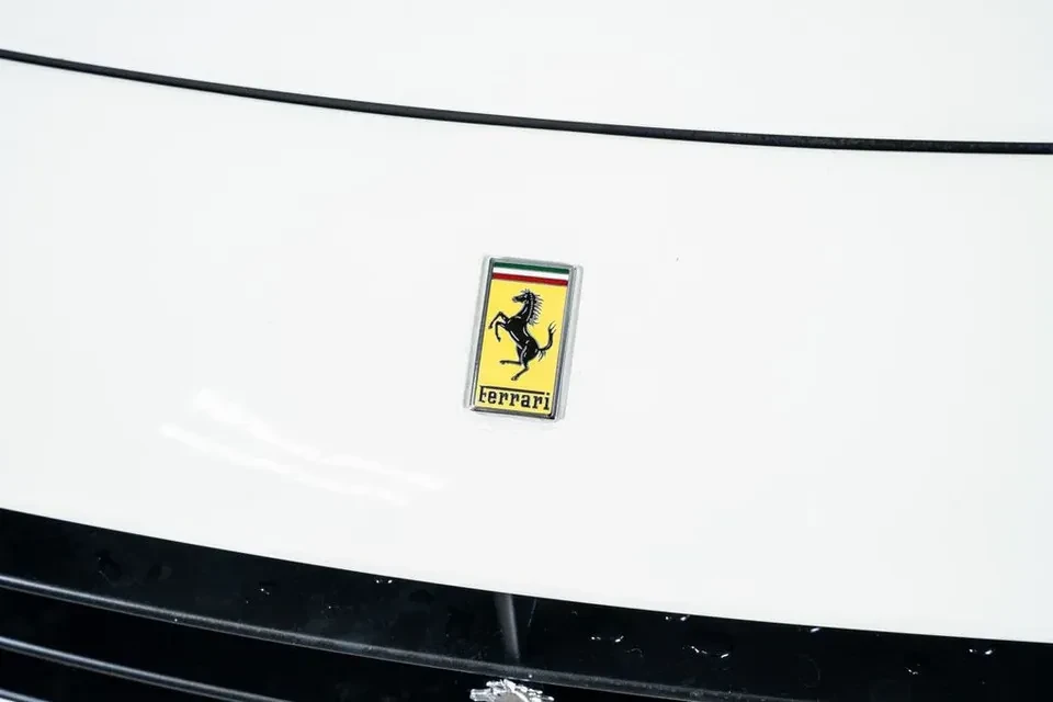 2016 Ferrari California T - Image 12 of 18