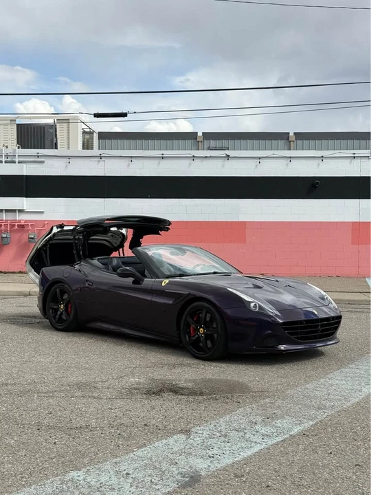 2016 Ferrari California T - Image 8 of 18