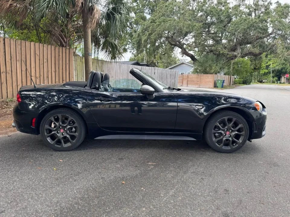 2016 Fiat 124 Spider - Image 7 of 16