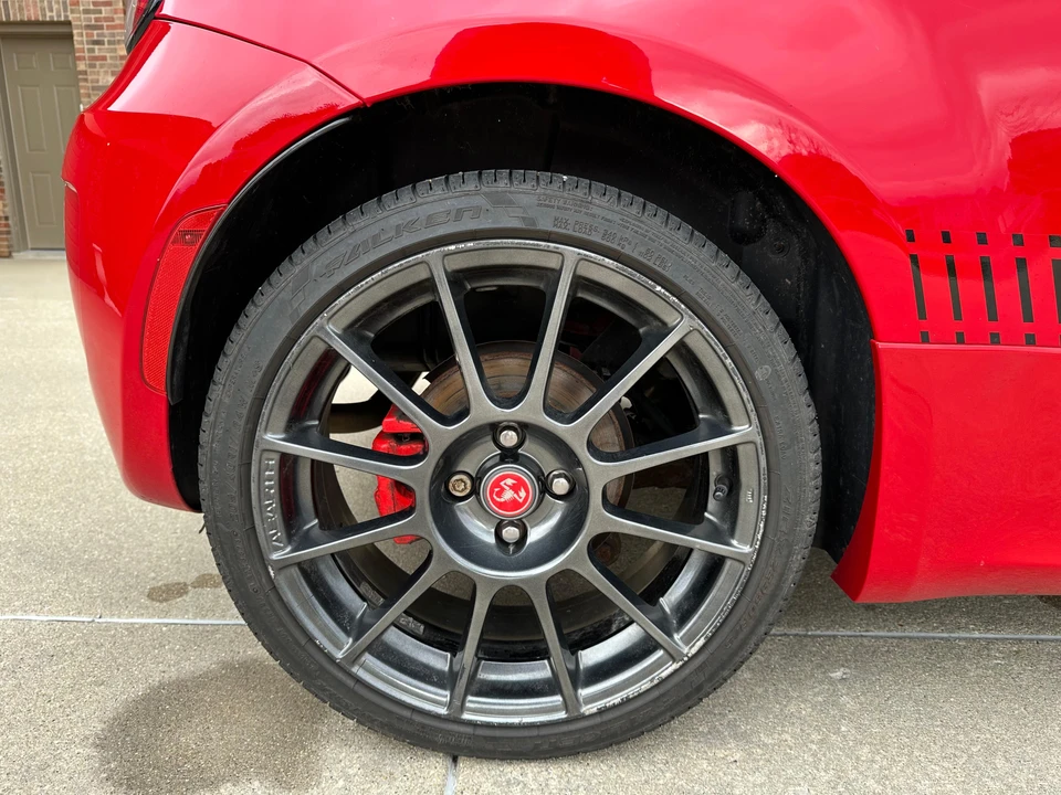 2016 Fiat Abarth 500 - Image 21 of 31