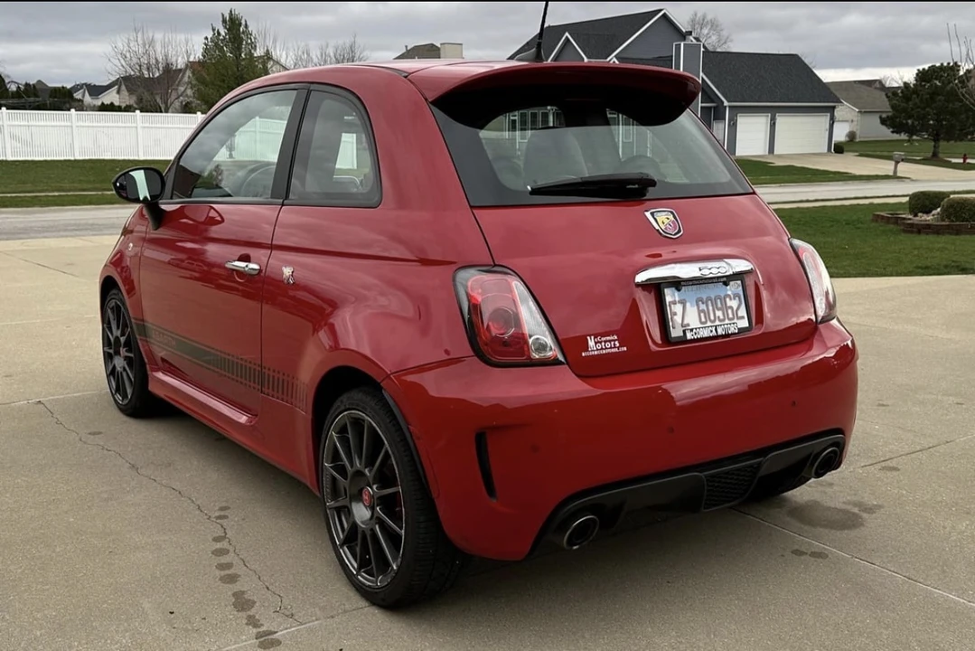 2016 Fiat Abarth 500 - Image 10 of 31