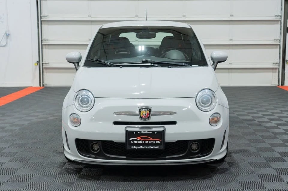 2016 Fiat Abarth 500 - Image 2 of 20