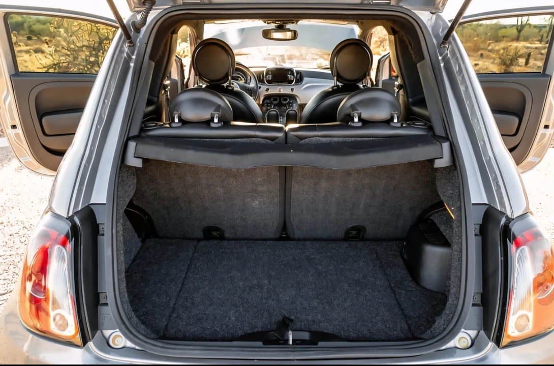 2016 Fiat 500e - Image 6 of 7