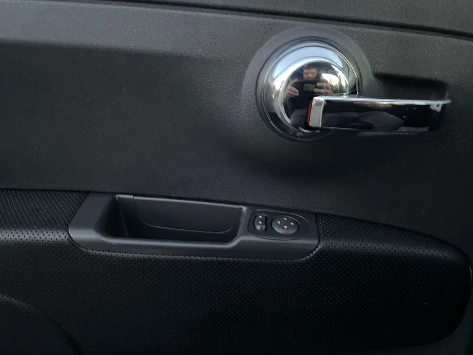 2016 Fiat 500 - Image 13 of 17