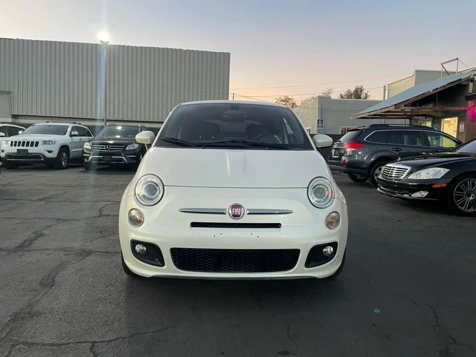 2016 Fiat 500 - Image 2 of 17