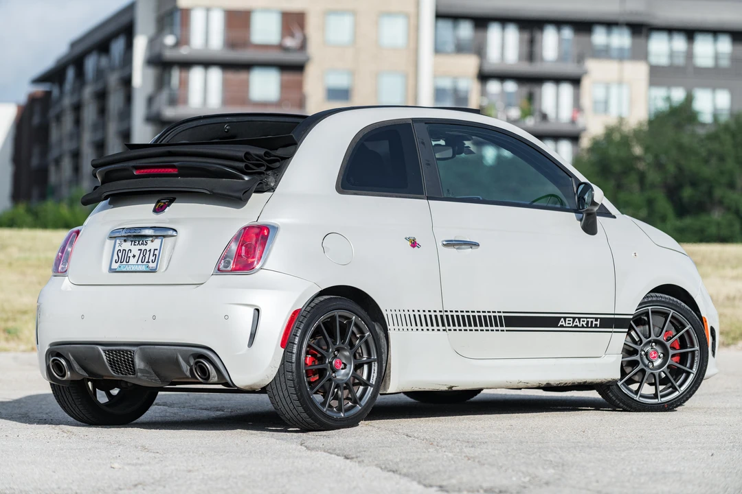 2016 Fiat Abarth 500 - Image 9 of 31