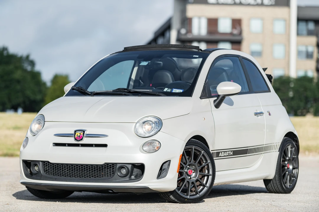 2016 Fiat Abarth 500 - Image 6 of 31