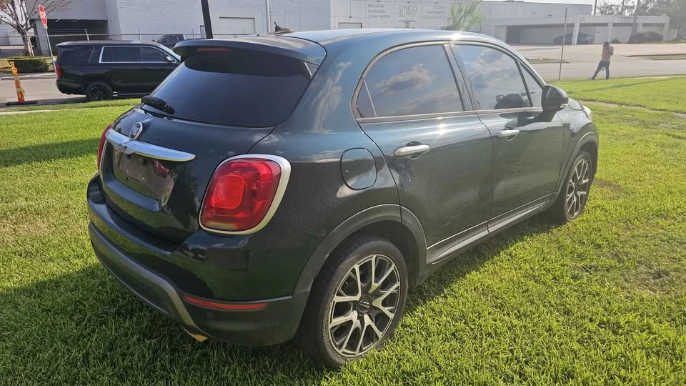 2016 Fiat 500 - Image 2 of 10
