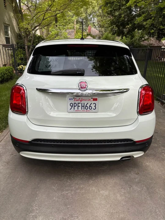 2016 Fiat 500 - Image 2 of 10