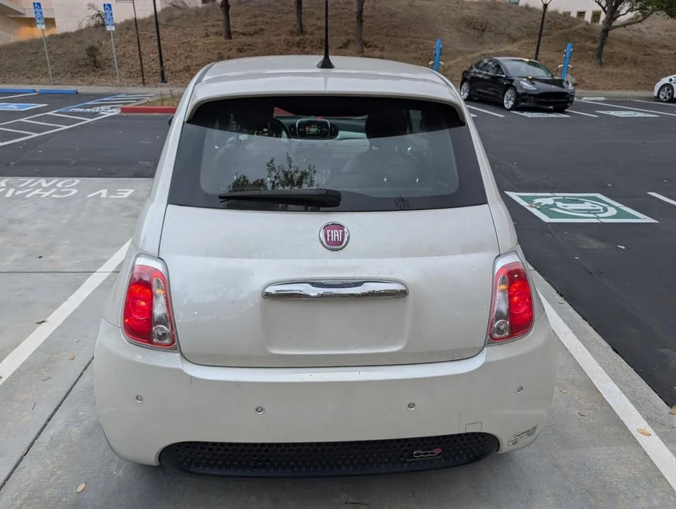2016 Fiat 500e - Image 3 of 6