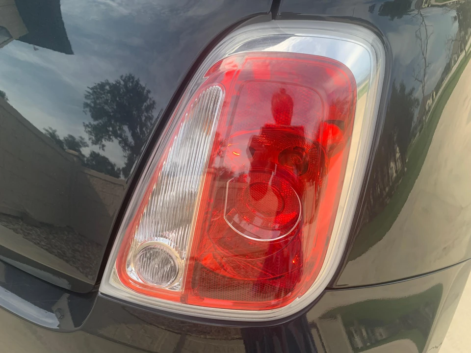 2016 Fiat 500e - Image 16 of 25