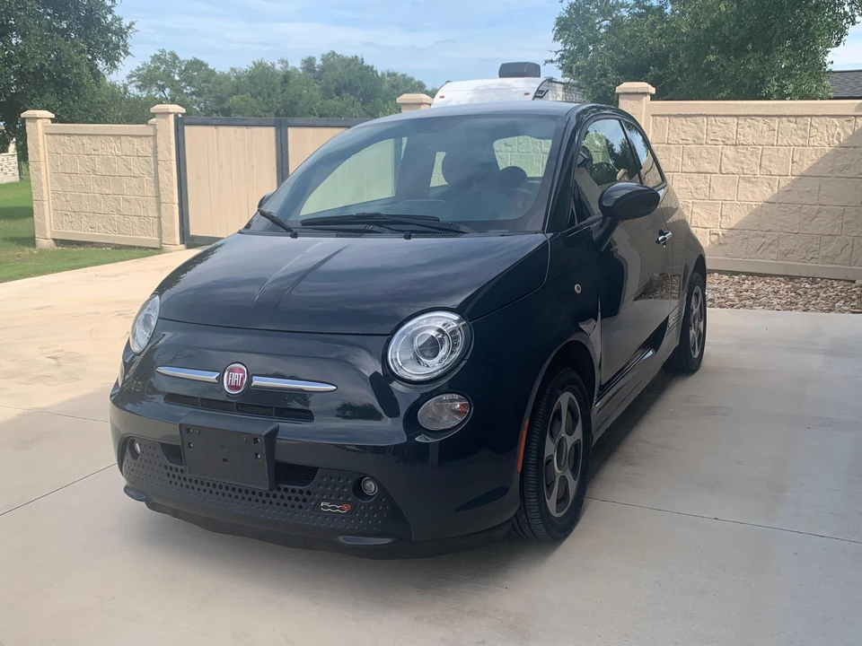 2016 Fiat 500e - Image 6 of 25