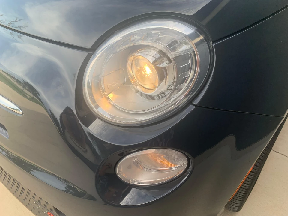 2016 Fiat 500e - Image 13 of 25