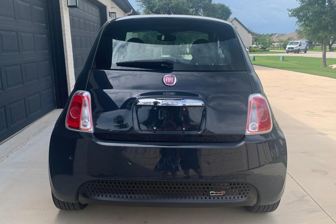 2016 Fiat 500e - Image 5 of 25